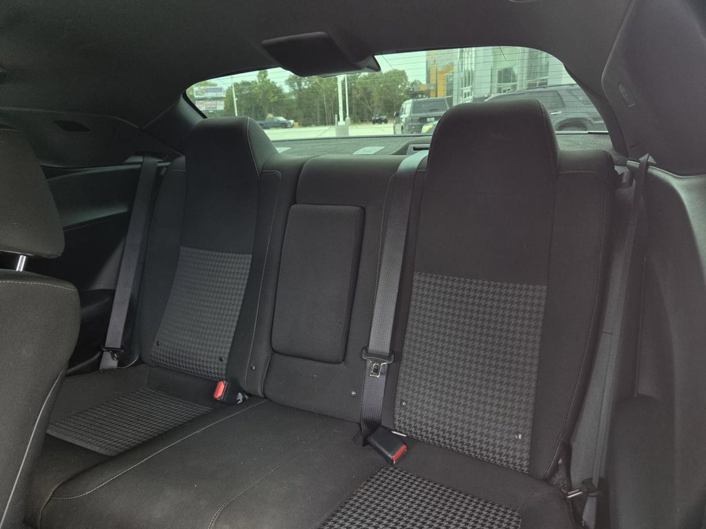 Used 2022 Dodge Challenger GT RWD image 27