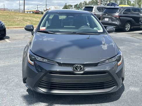 Certified 2025 Toyota Corolla LE FWD image 21