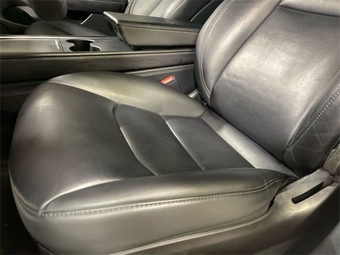 Used 2023 Tesla Model 3 Standard Range image 11