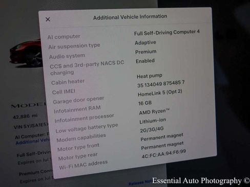 Used 2023 Tesla Model S AWD/4WD image 33