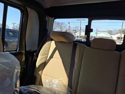 New 2026 Jeep Gladiator Sport image 13