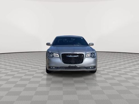 Used 2016 Chrysler 300 S w/ 300S Premium Group AWD/4WD image 3