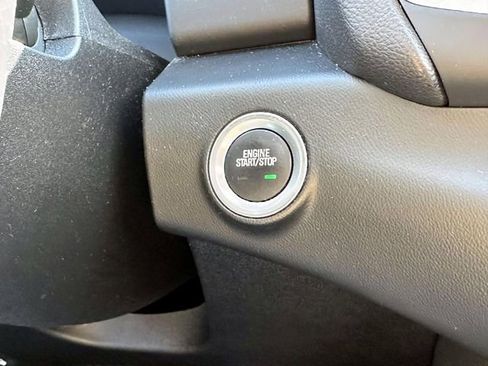 Used 2019 GMC Terrain SLE w/ Driver Convenience Package image 30