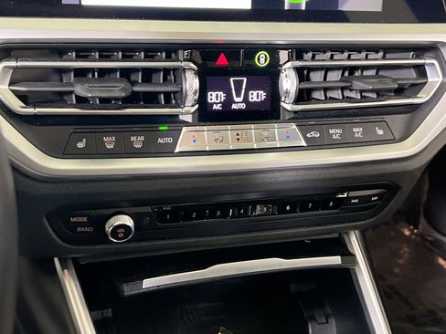 Used 2020 BMW 330i xDrive Sedan w/ Convenience Package image 16