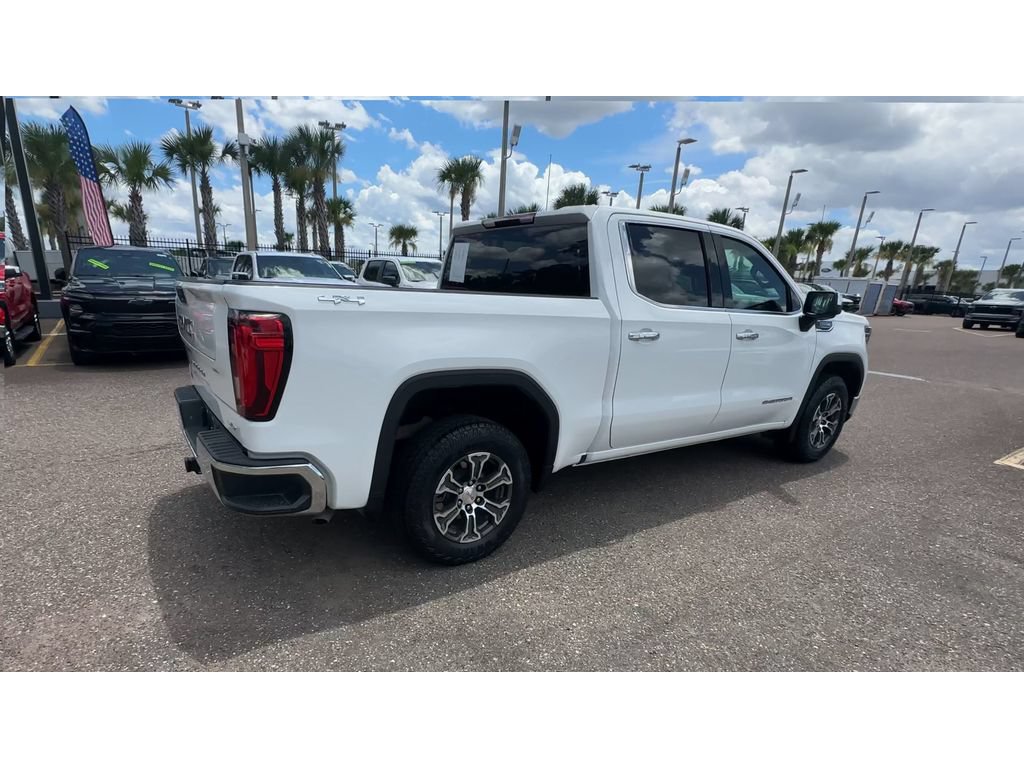 Used 2024 GMC Sierra 1500 SLT AWD/4WD image 2