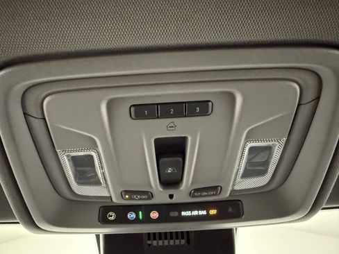 Used 2023 GMC Sierra 1500 SLT w/ SLT Premium Package image 23