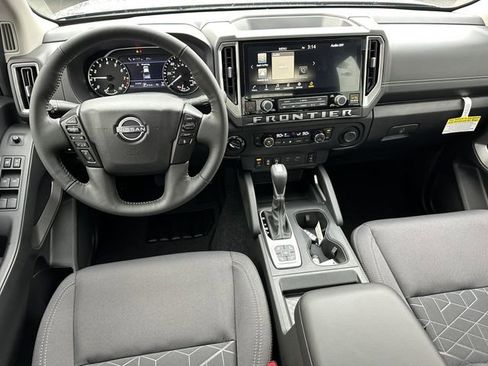 New 2026 Nissan Frontier SV w/ SV Convenience Package image 17