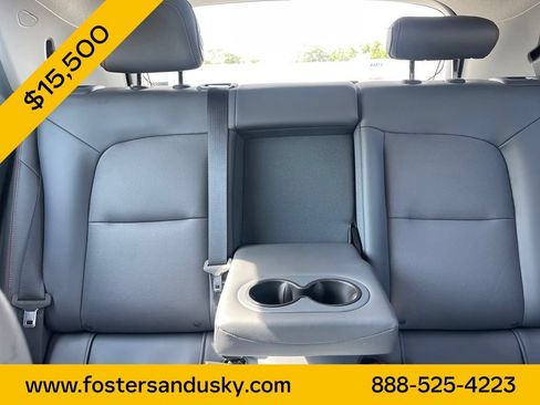 Used 2017 Chevrolet Bolt Premier w/ Driver Confidence II Package FWD image 12