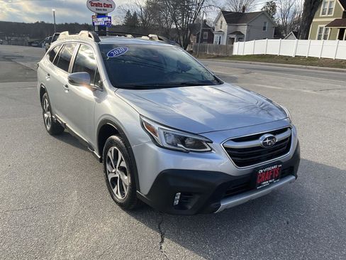 Used 2020 Subaru Outback Limited AWD/4WD image 7