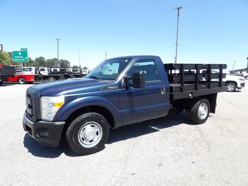 Used 2016 Ford F250 XL image 3