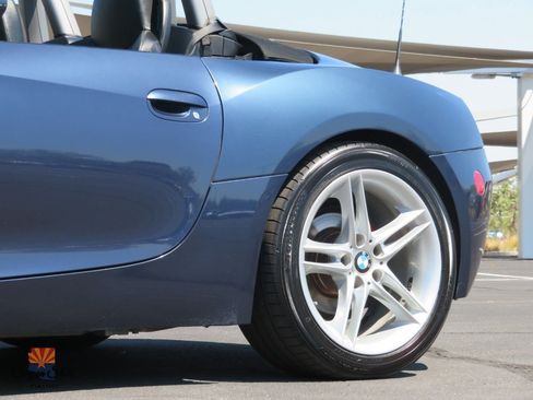 Used 2005 BMW Z4 2.5i RWD image 21