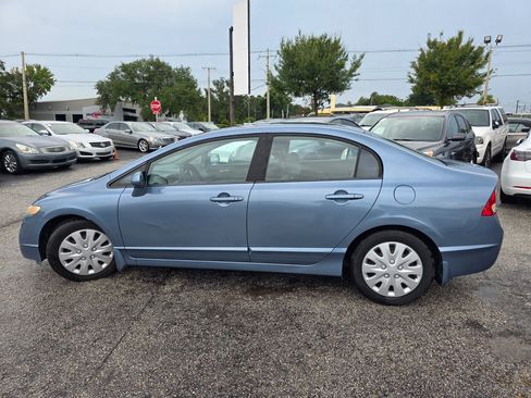 Used 2010 Honda Civic LX image 4