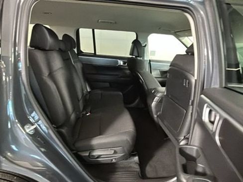 Used 2026 Hyundai Santa Fe SE FWD image 29
