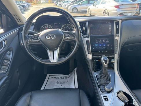 Used 2019 INFINITI Q50 Luxe w/ Essential Package (3.0T Luxe) image 13