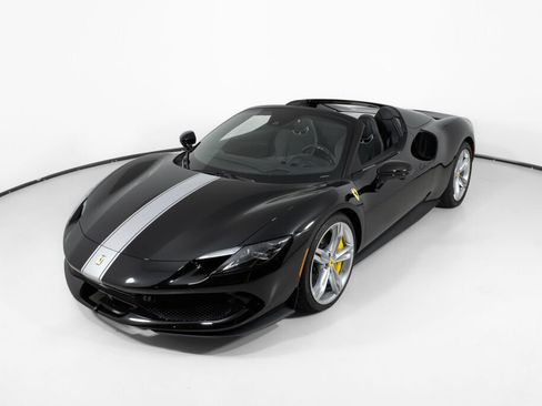 Used 2025 Ferrari 296 GTS RWD image 2