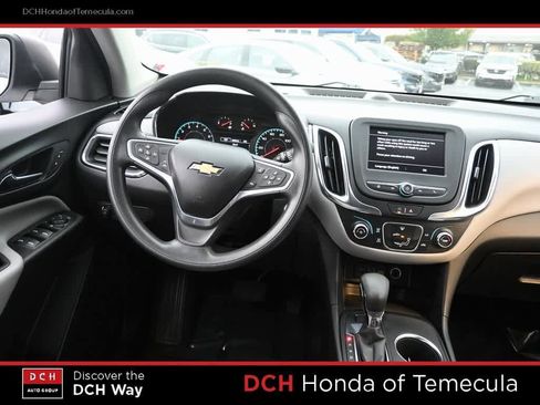 Used 2022 Chevrolet Equinox LS image 8