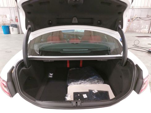 New 2025 Alfa Romeo Giulia w/ Veloce Package AWD image 14