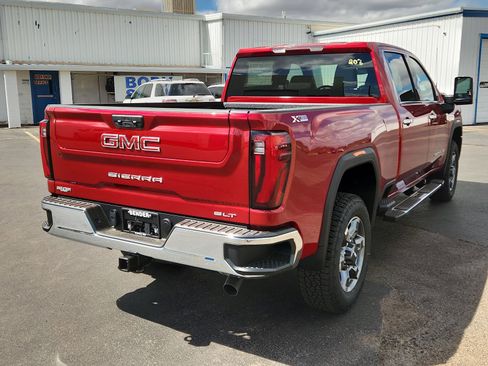 New 2026 GMC Sierra 2500 SLT image 4