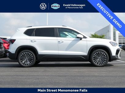 Certified 2025 Volkswagen Taos SE