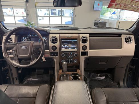 Used 2014 Ford F150 Lariat w/ Lariat Chrome Package AWD/4WD image 35