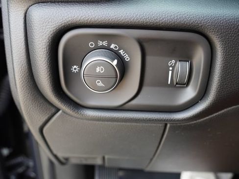 Certified 2026 RAM 2500 Big Horn AWD/4WD image 24