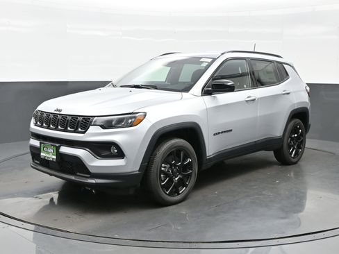New 2026 Jeep Compass Latitude AWD/4WD image 2