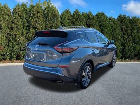 Used 2021 Nissan Rogue SV image 4