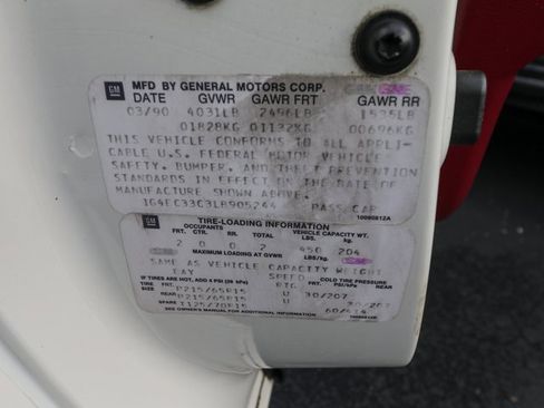 Used 1990 Buick Reatta Convertible image 27