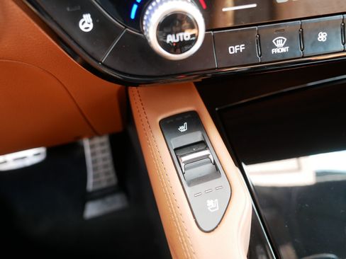 Certified 2025 Kia Telluride SX Prestige X-Line AWD/4WD image 33