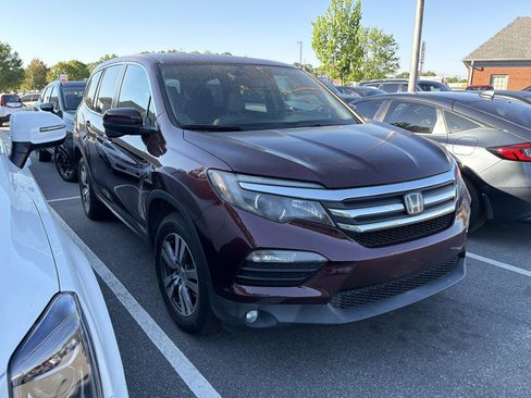 Used 2017 Honda Pilot EX-L image 3