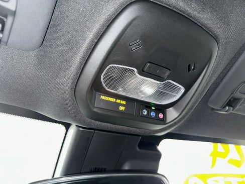 Certified 2024 Buick Envista Preferred w/ Convenience II Package image 14