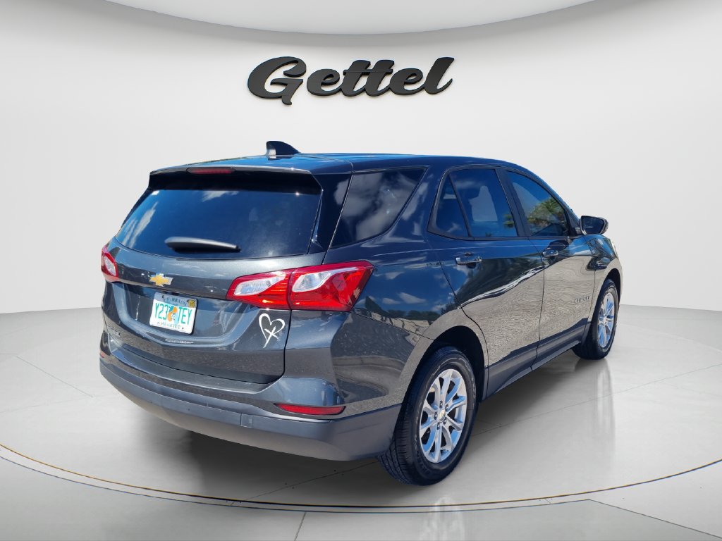 Used 2020 Chevrolet Equinox LS w/ LS Convenience Package FWD image 5