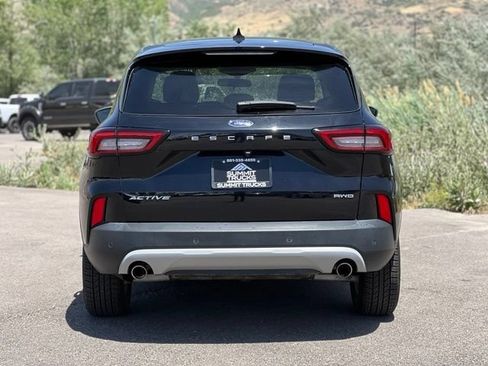 Used 2023 Ford Escape Active w/ Tech Pack #1 AWD/4WD image 7