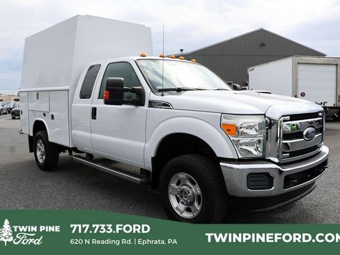Used 2011 Ford F350 XLT w/ Snow Plow Prep Pkg AWD/4WD image 1