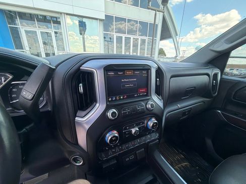 Used 2019 GMC Sierra 1500 SLT AWD/4WD image 14