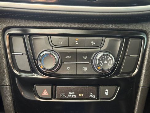 Used 2018 Buick Encore Preferred AWD/4WD image 16
