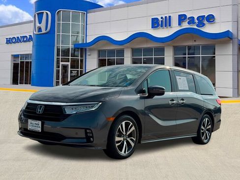 Used 2023 Honda Odyssey Touring image 2