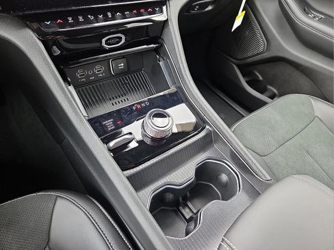 New 2026 Jeep Grand Cherokee L 4WD image 25