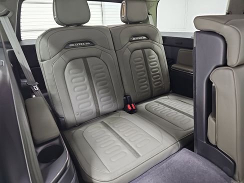 Used 2024 Rivian R1S Adventure image 25