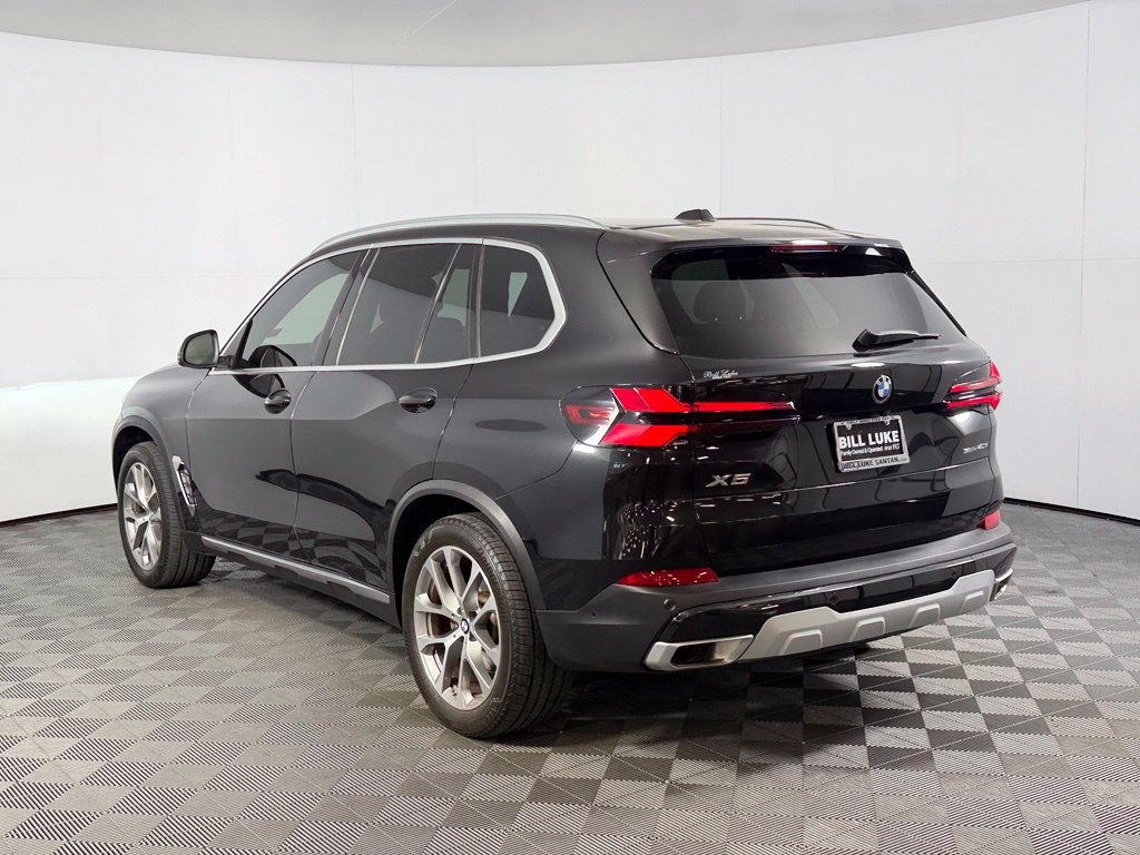 Used 2025 BMW X5 sDrive40i w/ Climate Comfort Package RWD image 9
