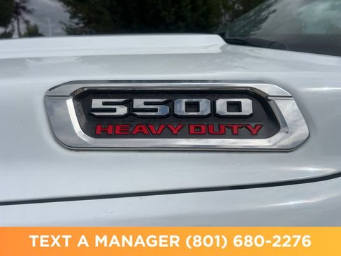 Used 2023 RAM 5500 Tradesman w/ Chrome Appearance Group AWD/4WD image 11
