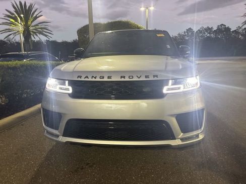 Used 2018 Land Rover Range Rover Sport HSE Dynamic image 8