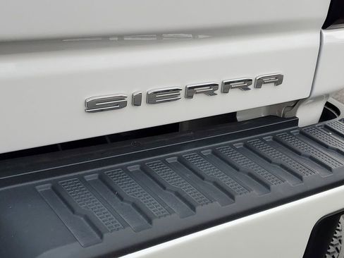 Used 2021 GMC Sierra 2500 Denali w/ Denali Ultimate Package image 36