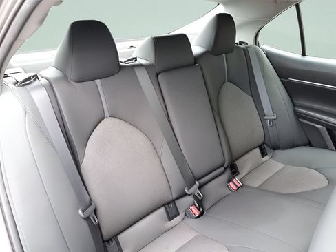 Certified 2023 Toyota Camry LE FWD image 25