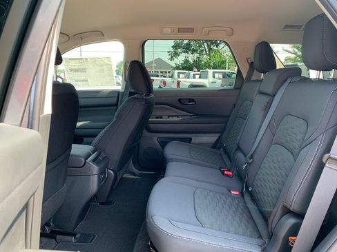 New 2026 Nissan Pathfinder SV FWD image 24