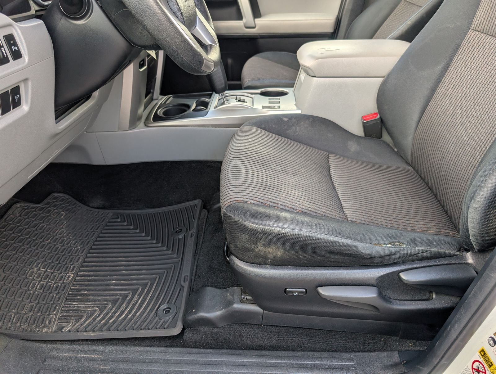 Used 2013 Toyota 4Runner SR5 RWD image 15