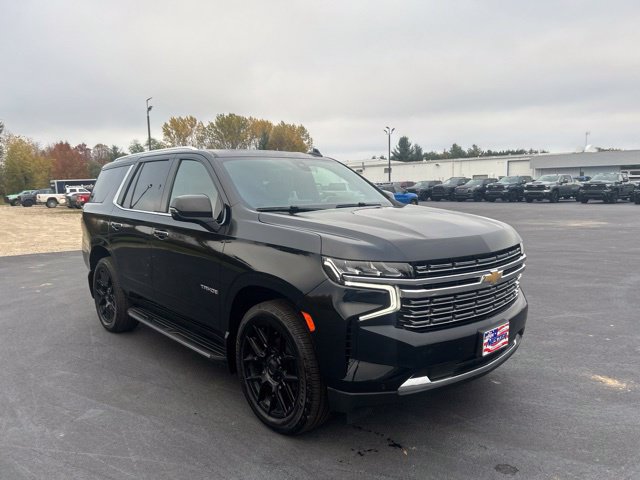 Used 2021 Chevrolet Tahoe Premier w/ Premium Package AWD/4WD image 10