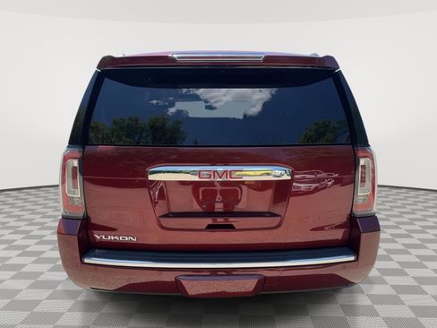 Used 2020 GMC Yukon Denali AWD/4WD image 8