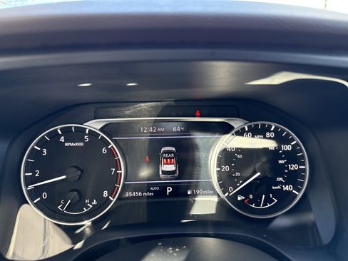 Certified 2023 Nissan Rogue SV w/ SV Premium Package image 25