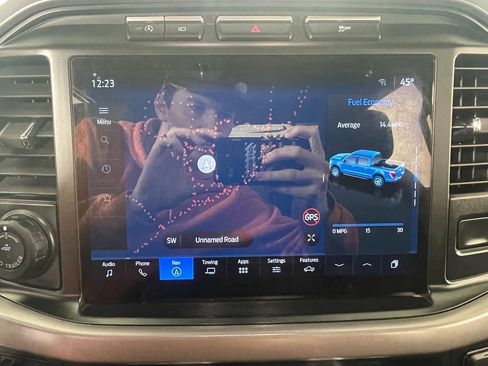 Used 2024 Ford F150 XLT w/ Tow/Haul Package image 19